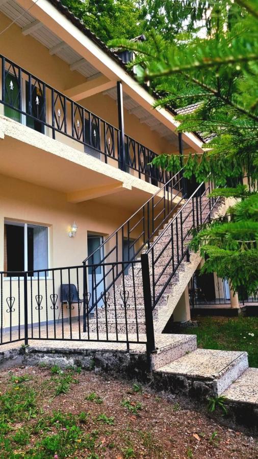 Bujtina Te Grima Otel Theth Dış mekan fotoğraf